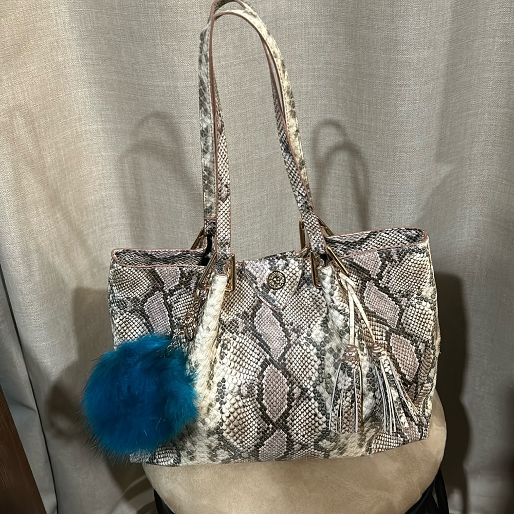 EUC Anne Klein Snake Skin print bag